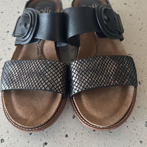 Sofft Braye Women’s Size 6 Black Leather Comfort Sandals Slip On Low Wedge Slide - Picture 12 of 12